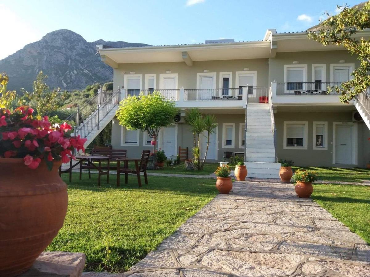 Dimitriou Rooms Glyki Exterior foto