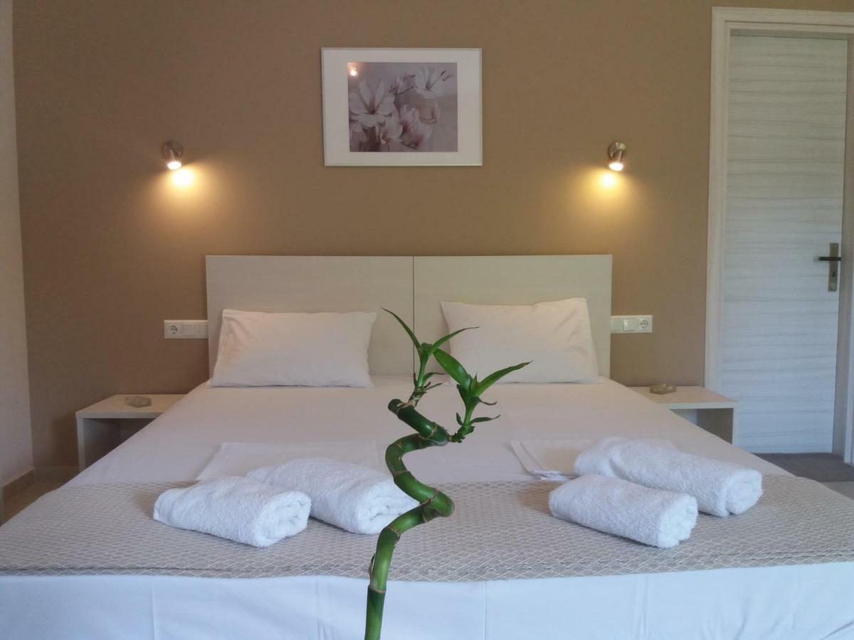 Dimitriou Rooms Glyki Exterior foto