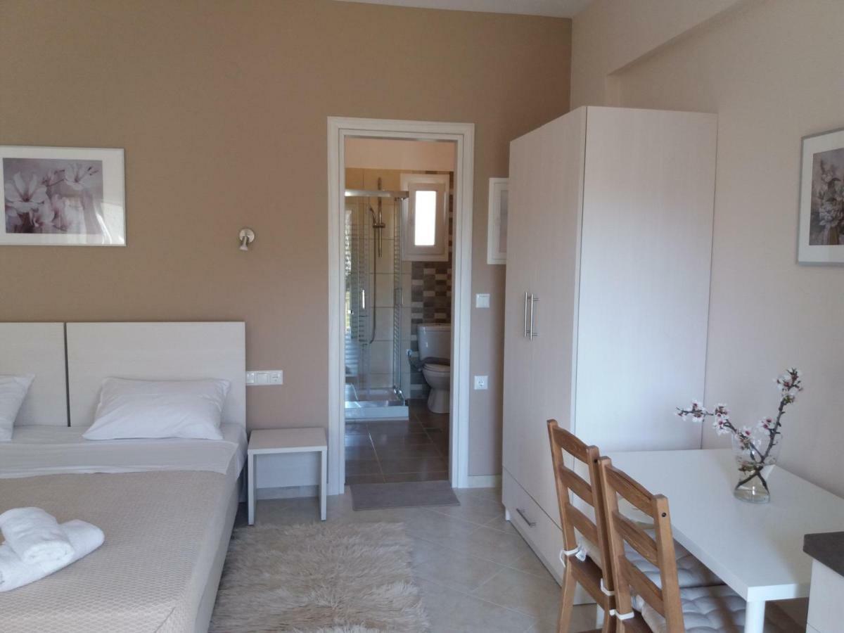 Dimitriou Rooms Glyki Exterior foto