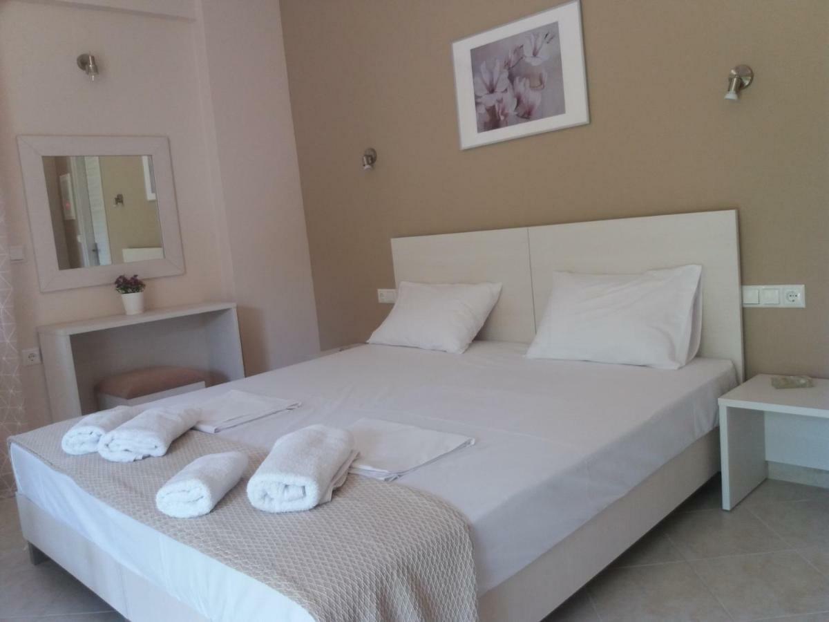 Dimitriou Rooms Glyki Exterior foto
